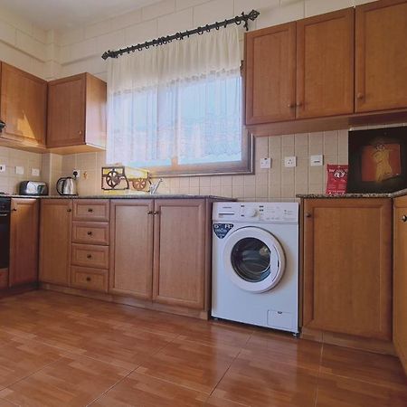 Stay Pernera House アヤナパ エクステリア 写真