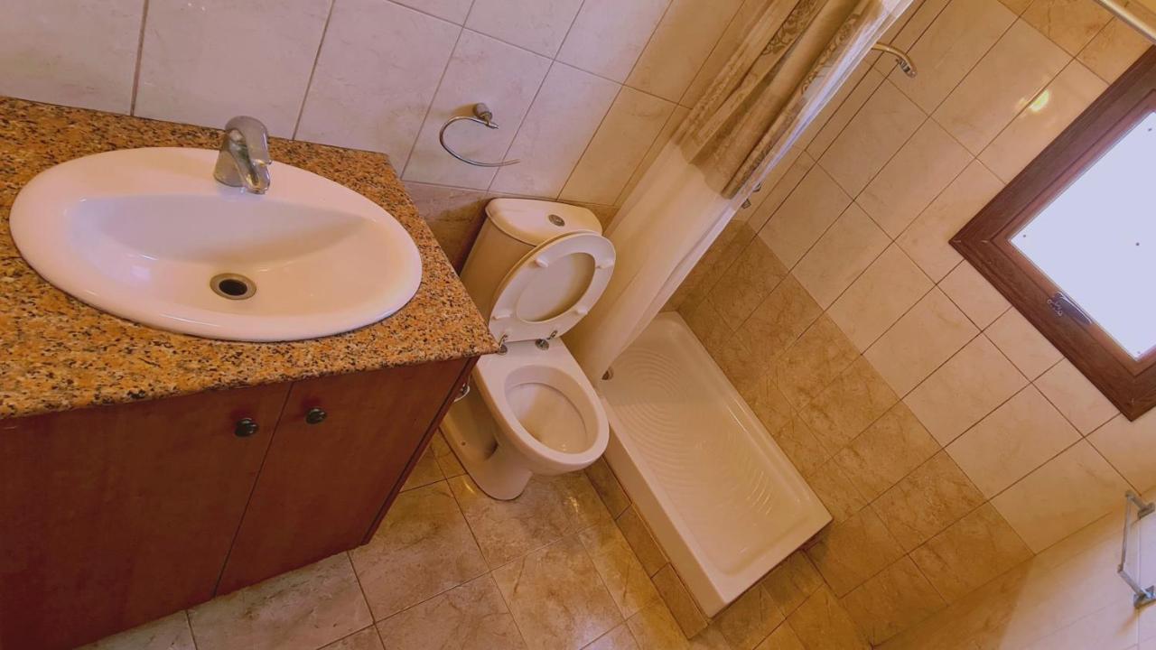 Stay Pernera House アヤナパ エクステリア 写真