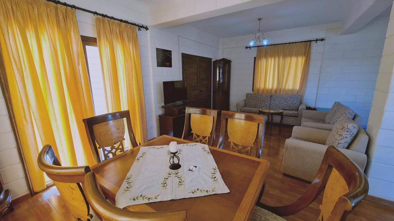 Stay Pernera House アヤナパ エクステリア 写真