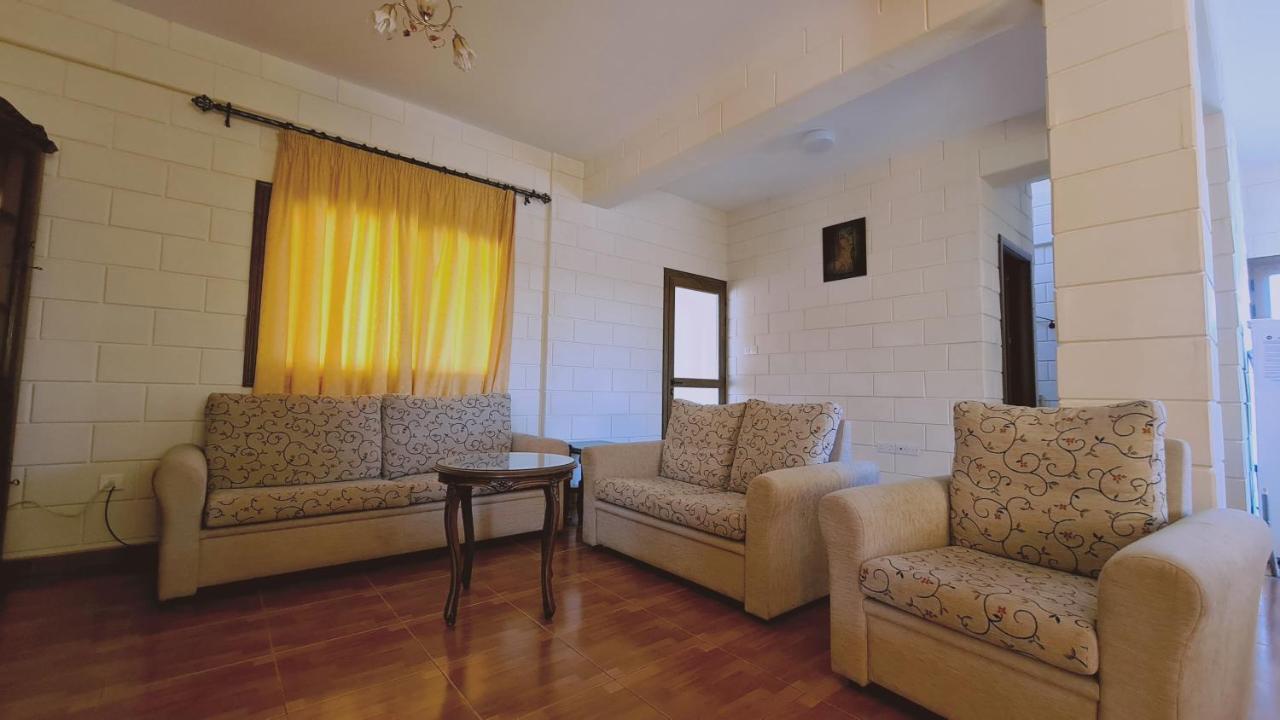 Stay Pernera House アヤナパ エクステリア 写真