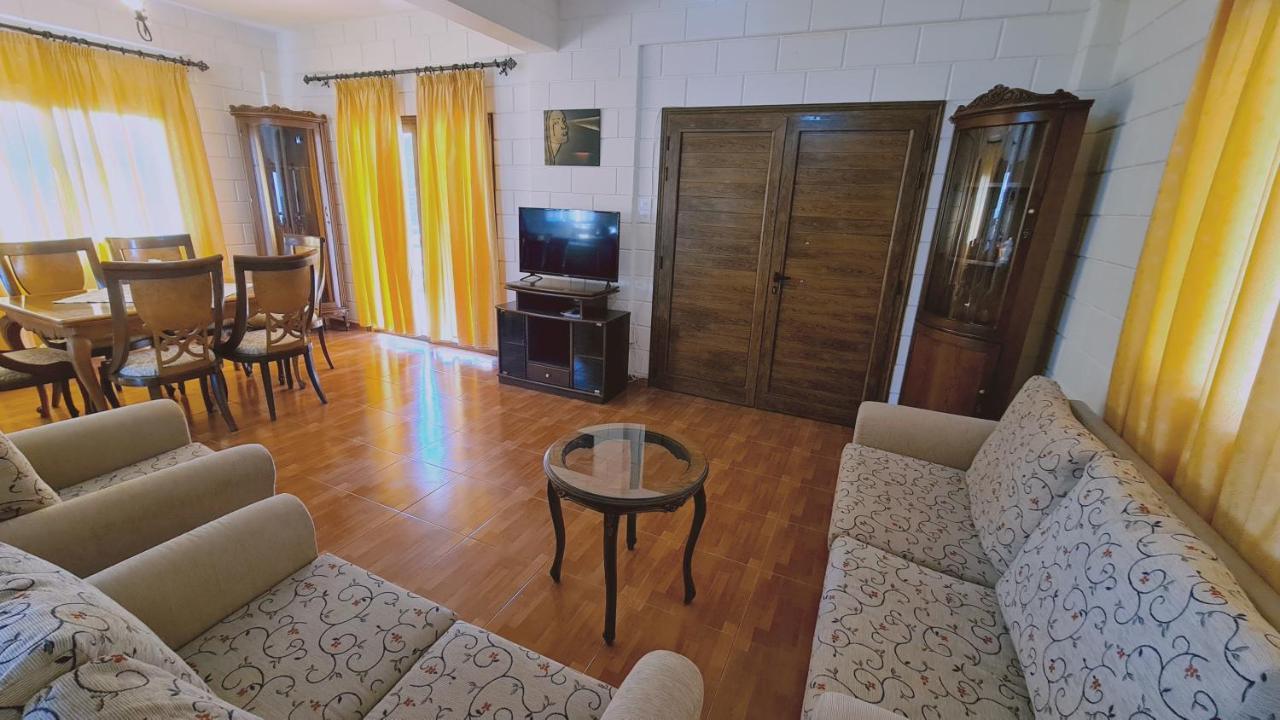 Stay Pernera House アヤナパ エクステリア 写真
