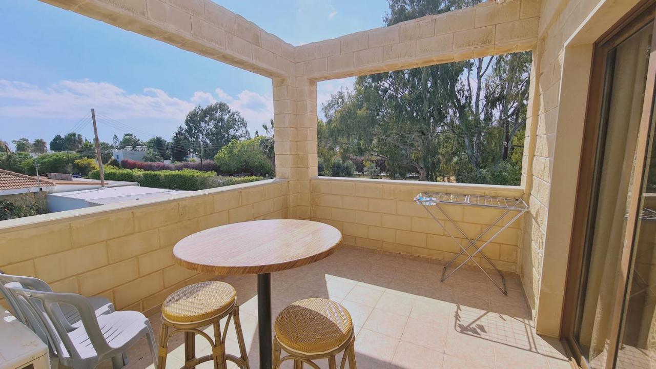 Stay Pernera House アヤナパ エクステリア 写真