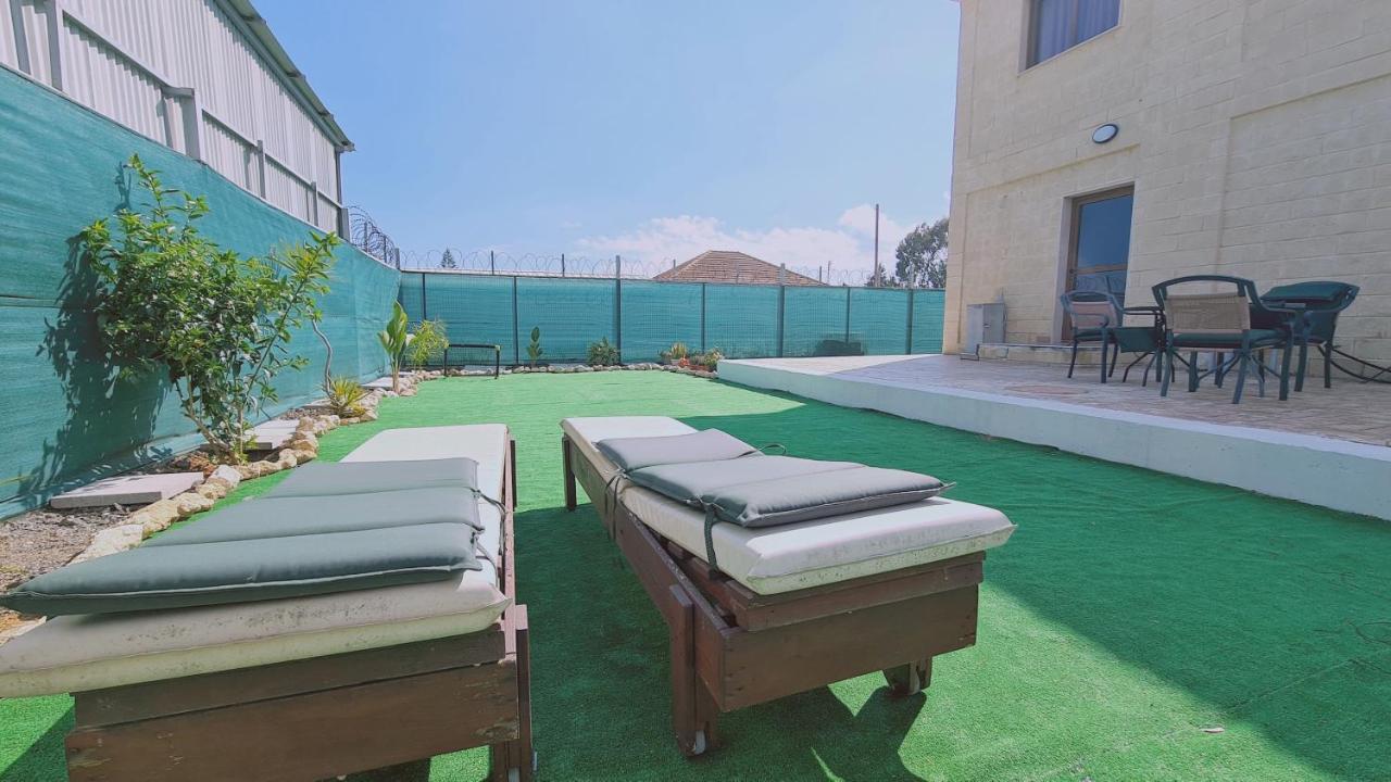 Stay Pernera House アヤナパ エクステリア 写真